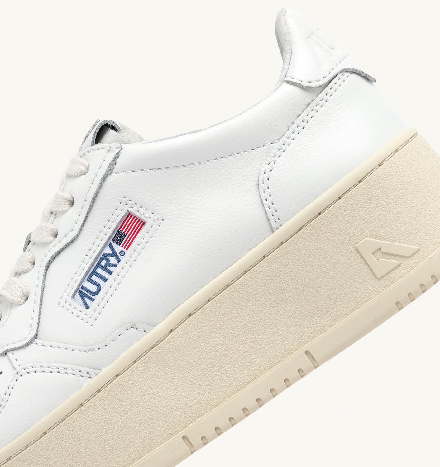 MEDALIST PLATFORM SNEAKERS IN WHITE LEATHER