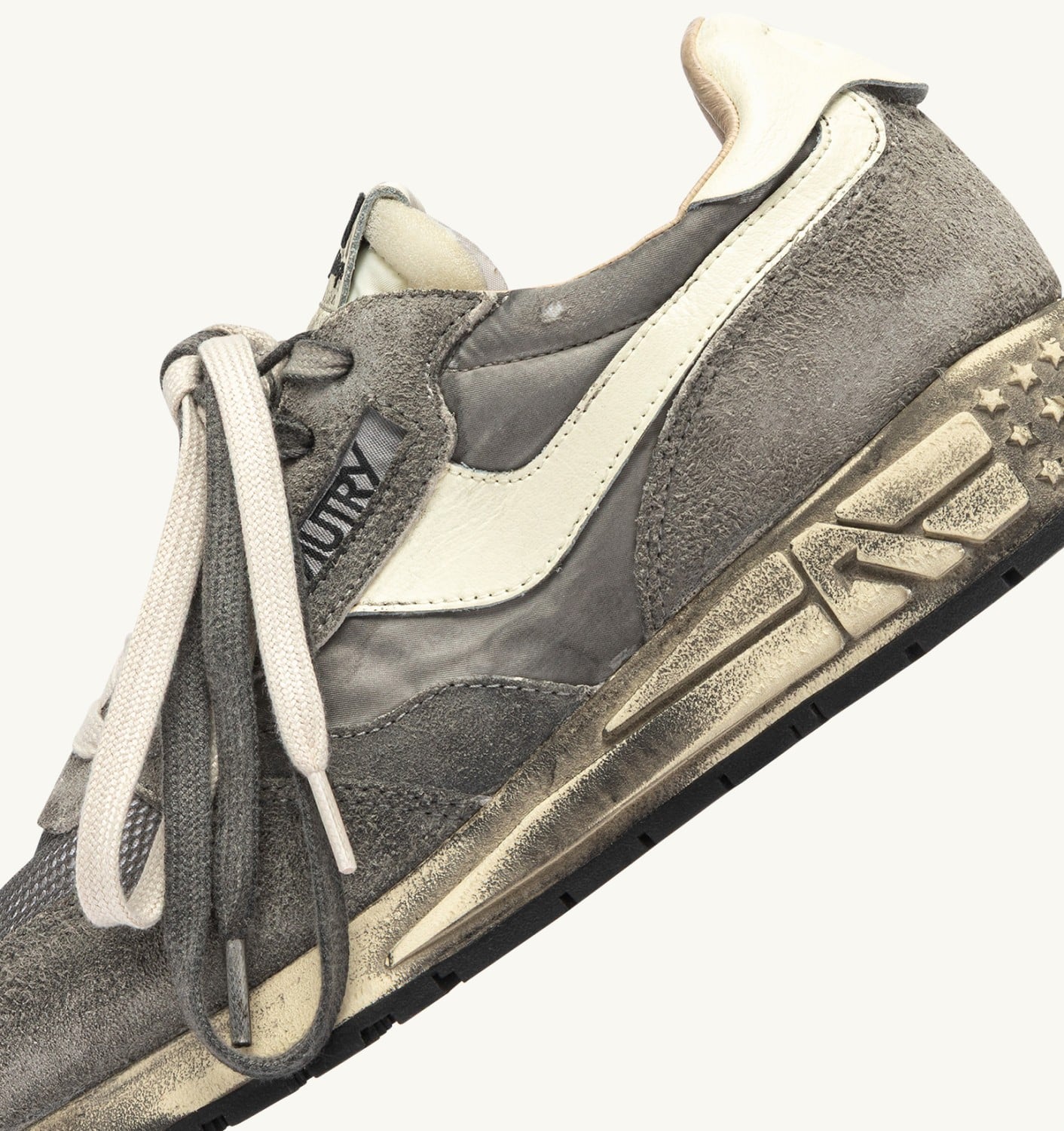 REELWIND SUPER VINTAGE SNEAKERS IN WHITE AND BLACK SUEDE AND NYLON