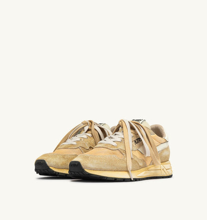 REELWIND SUPER VINTAGE SNEAKERS IN YOLK YELLOW AND WHITE SUEDE AND NYLON