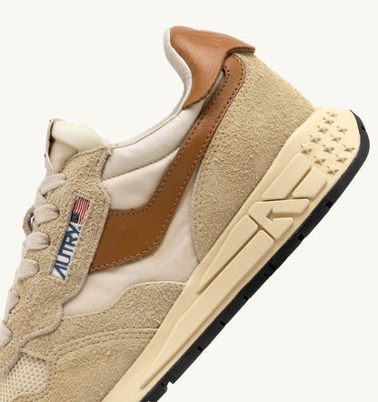 REELWIND LOW SNEAKERS IN ECRU AND CATHAY SPICE SUEDE AND NYLON