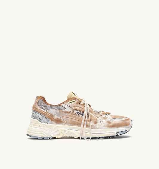 HYPERWAY SUPER VINTAGE SNEAKERS IN MILKSHAKE AND SILVER SUEDE