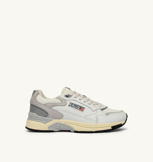 HYPERWAY SNEAKERS IN WHITE AND GRAY LEATHER AND MESH