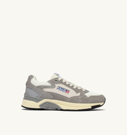 HYPERWAY SNEAKERS IN WHITE AND LEAD GRAY MESH AND SUEDE
