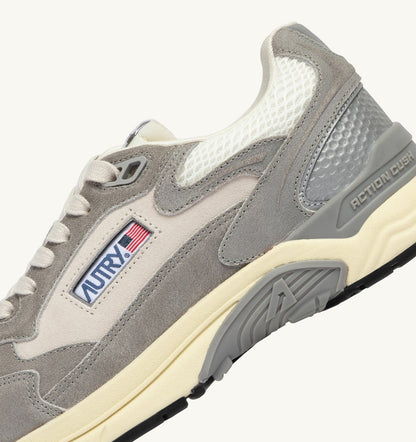 HYPERWAY SNEAKERS IN WHITE AND LEAD GRAY MESH AND SUEDE