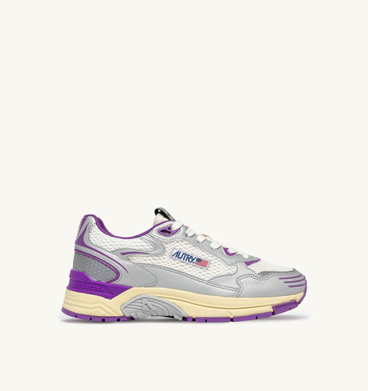 HYPERWAY SNEAKERS IN WHITE SILVER AND DEWBERRY SYNTHETIC LEATHER AND MESH