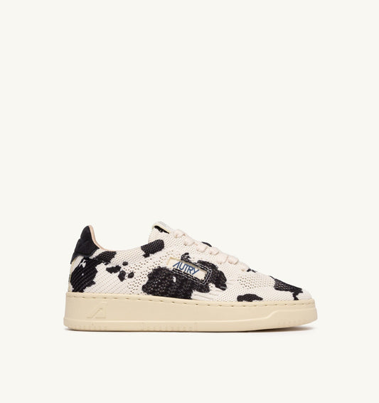 MEDALIST EASEKNIT LOW SNEAKERS IN 'COW PRINT' IVORY WHITE AND BLACK KNIT
