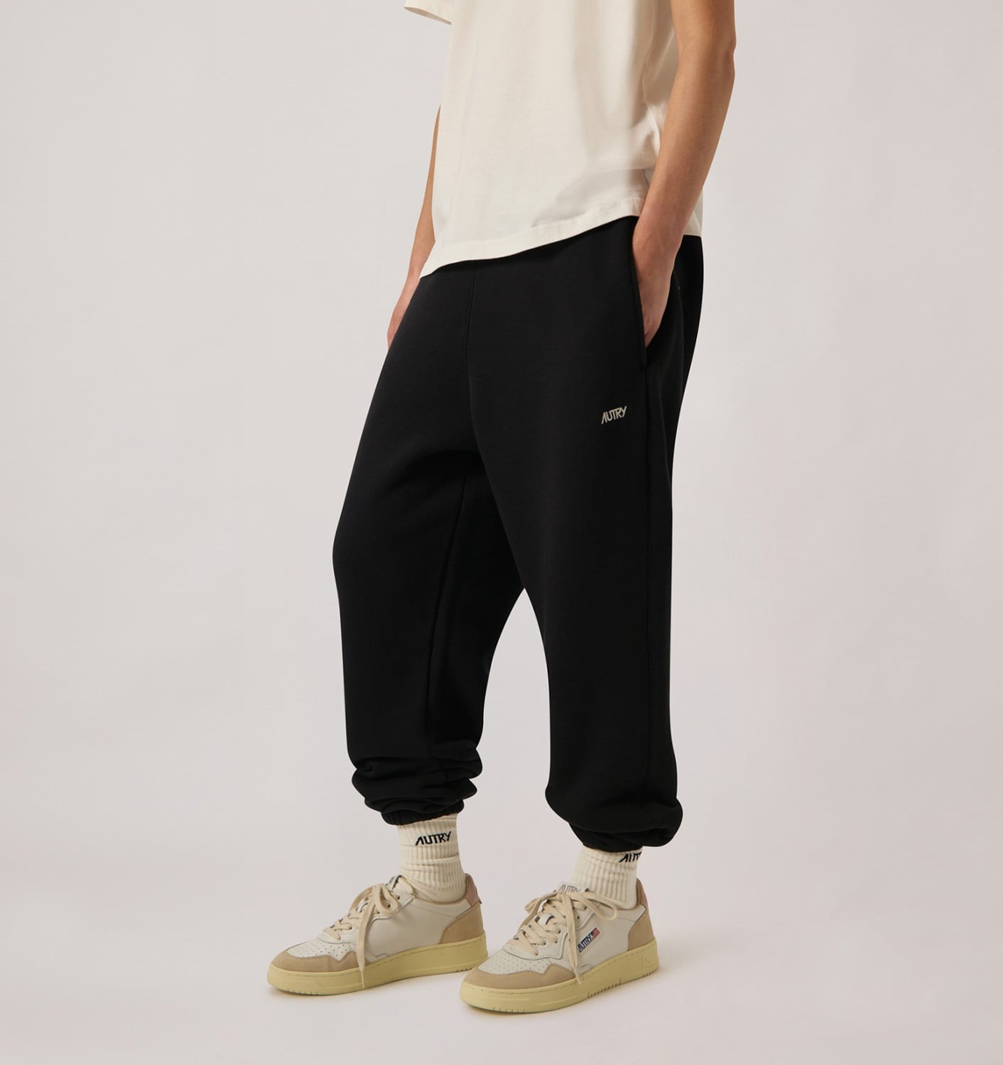 SWEATPANTS WITH EMBROIDERED LOGO FOR WOMAN