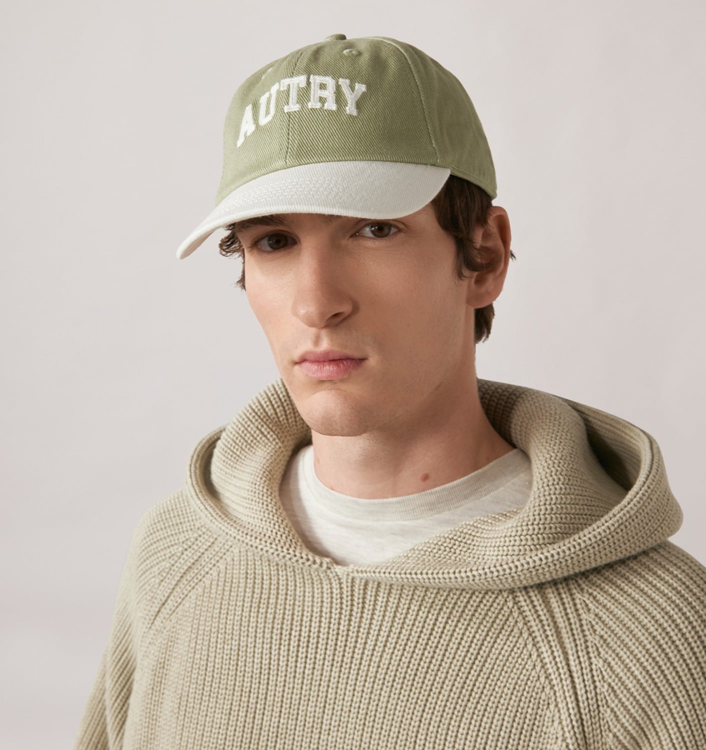 BI-COLOR BASEBALL CAP WITH EMBROIDERY LOGO UNISEX