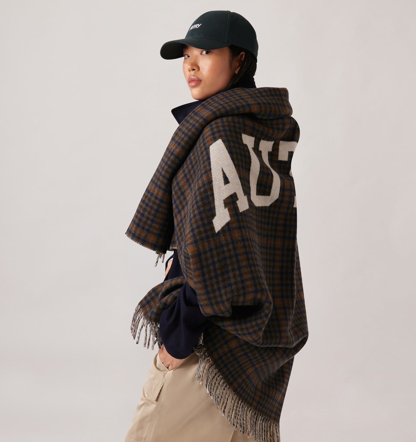 CHECKED BLANKET WITH MAXI LOGO UNISEX