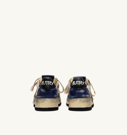 MEDALIST LOW SUPER VINTAGE SNEAKERS IN WHITE AND TANZANITE LEATHER AND DRAGON MESH