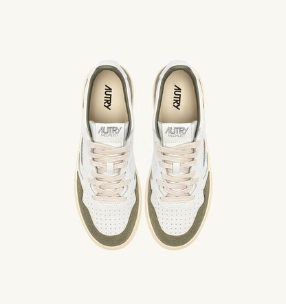 MEDALIST LOW SNEAKERS IN WHITE LEATHER AND SMOKED GREEN SUEDE