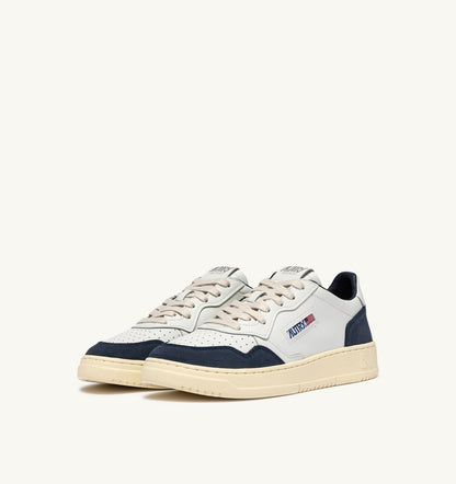 MEDALIST LOW SNEAKERS IN WHITE LEATHER AND DENIM SUEDE