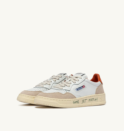 MEDALIST LOW SNEAKERS IN LEATHER AND SUEDE COLOR WHITE AND HAWAIIAN SUNSET WITH LETTERING