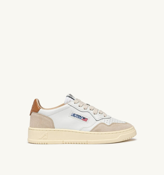 MEDALIST LOW SNEAKERS IN WHITE LEATHER AND LION SUEDE
