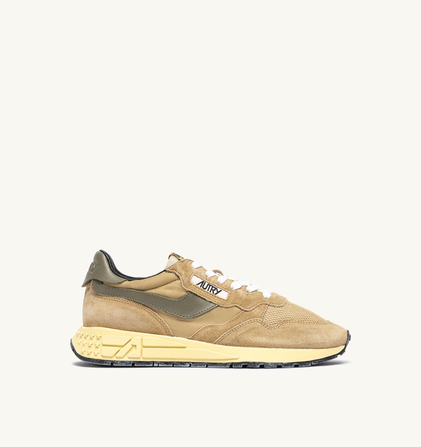REELWIND LOW SNEAKERS IN FOAM SUGAR AND COVERT GREEN NYLON AND SUEDE
