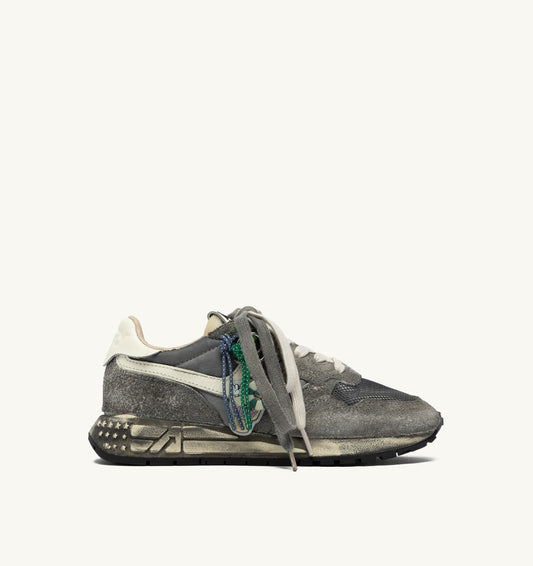 REELWIND SUPER VINTAGE SNEAKERS IN WHITE AND BLACK SUEDE AND NYLON