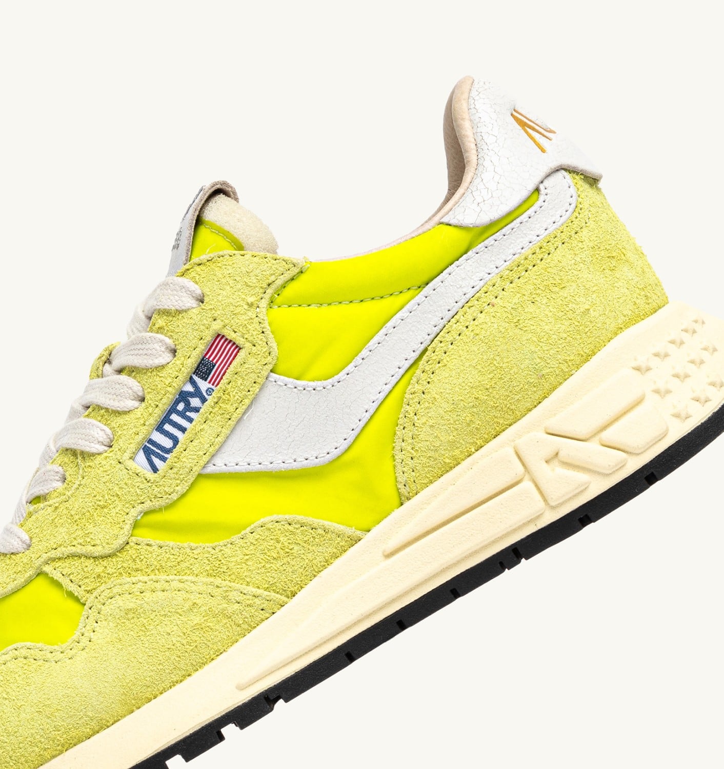 REELWIND LOW SNEAKERS IN WHITE AND EVENING PRIMROSE NYLON AND SUEDE