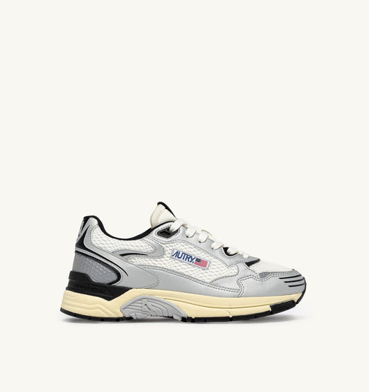 HYPERWAY SNEAKERS IN WHITE SILVER AND BLACK SYNTHETIC LEATHER AND MESH