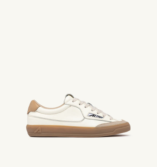 WINDSCAPE LOW SNEAKERS IN MARSHMALLOW AND TAN LEATHER