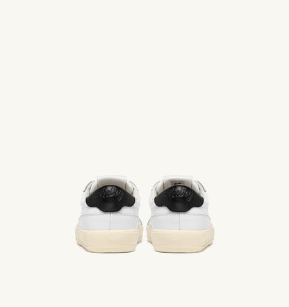 WINDSCAPE LOW SNEAKERS IN WHITE AND BLACK LEATHER
