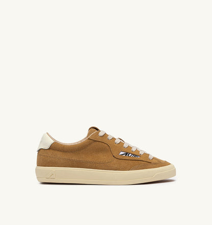 WINDSCAPE LOW SNEAKERS IN COPPER BROWN AND MARSHMALLOW SUEDE