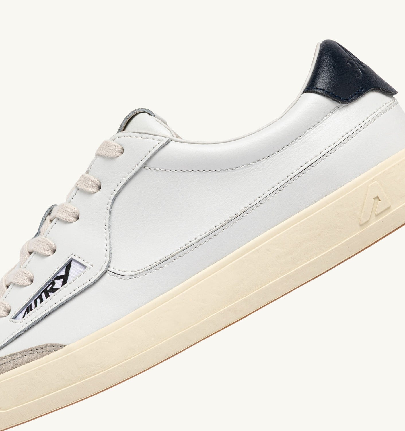 WINDSCAPE LOW SNEAKERS IN WHITE AND SPACE LEATHER