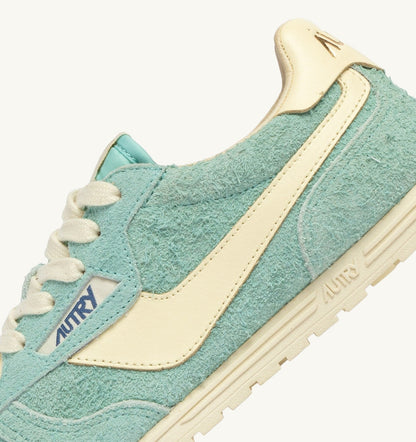 WINDSPIN SNEAKERS IN JASMINE AND RUTABAGA SUEDE AND LEATHER