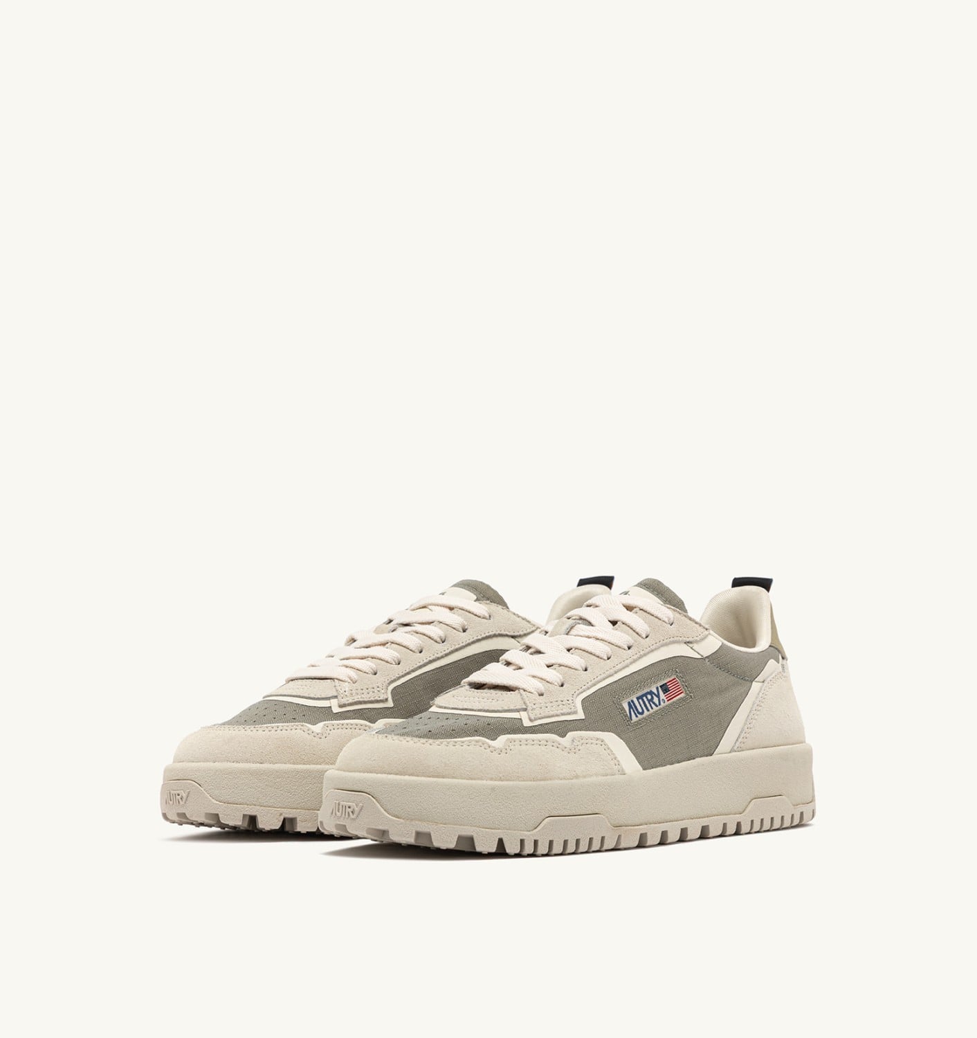 WILDPACE LOW SNEAKERS IN ELM AND WHITE CORDURA AND SUEDE