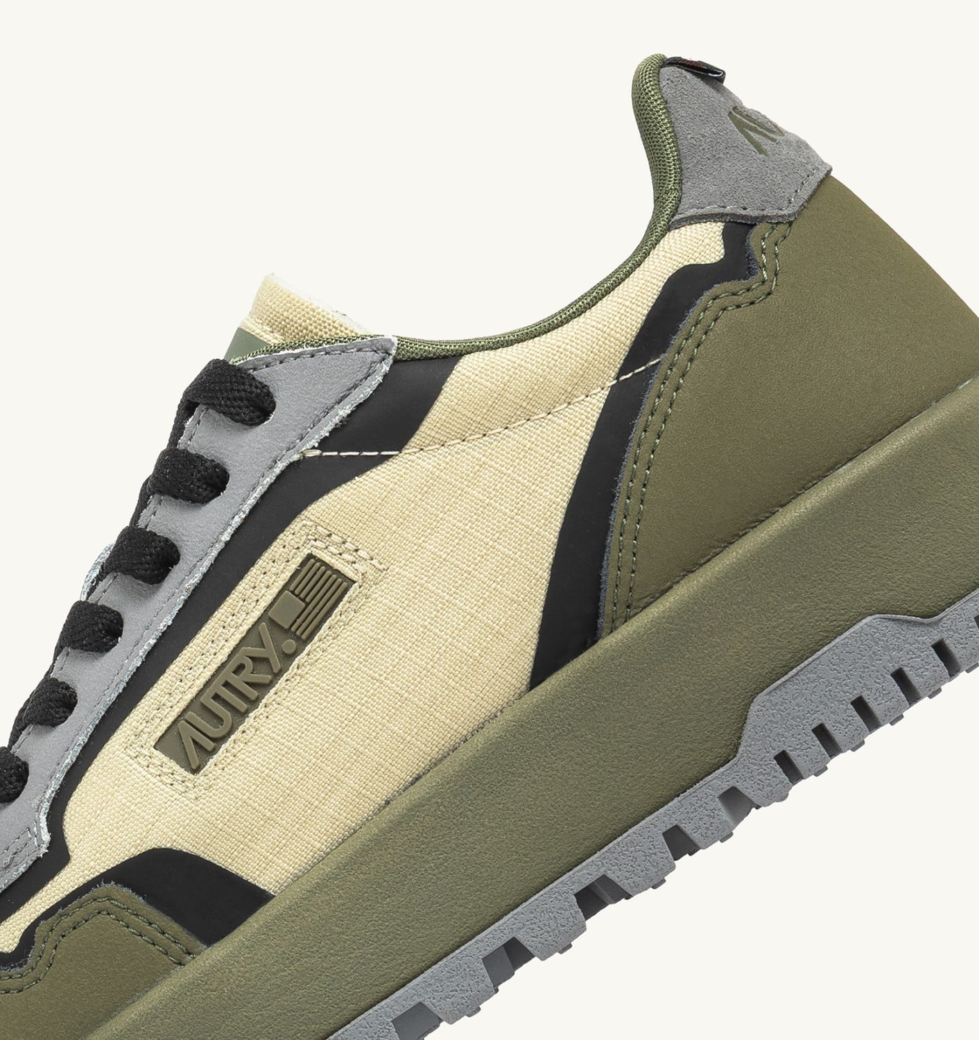 WILDPACE LOW SNEAKERS IN RIPSTOP NYLON AND LEATHER COLOR CASTLE WALL AND TITANIUM