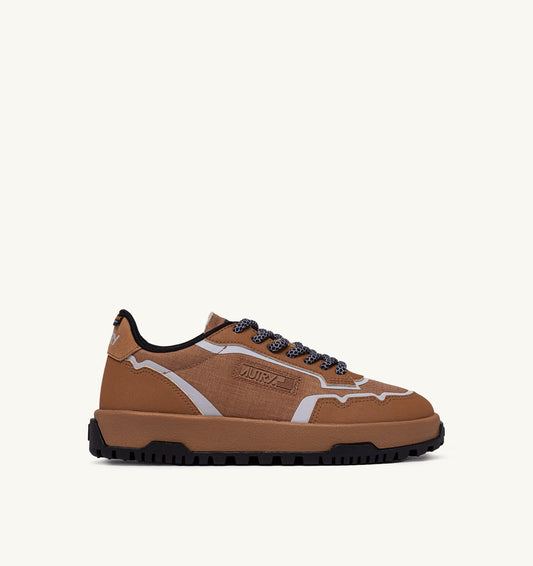WILDPACE LOW SNEAKERS IN RIPSTOP NYLON AND LEATHER COLOR BROWN SUGAR AND REFLEX