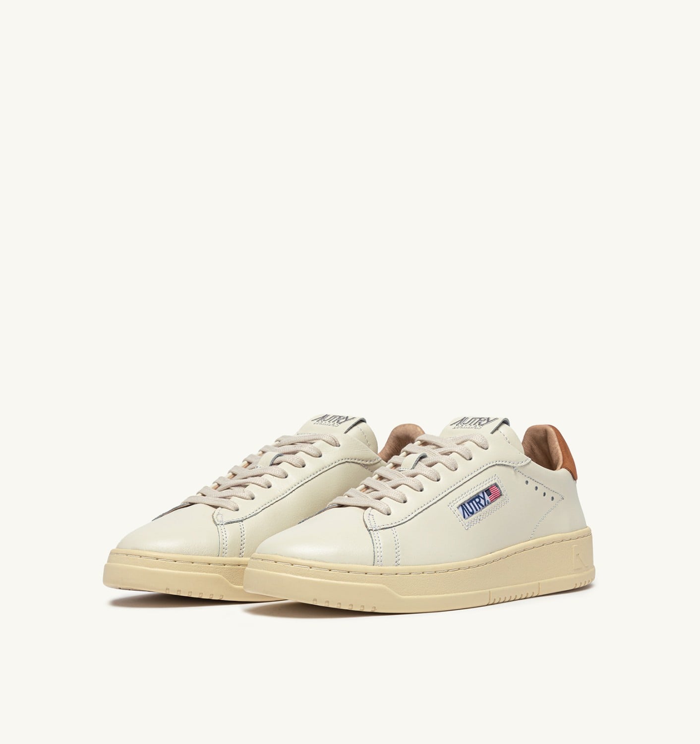 DALLAS LOW SNEAKERS IN MARSHMALLOW AND BROWN SUGAR LEATHER