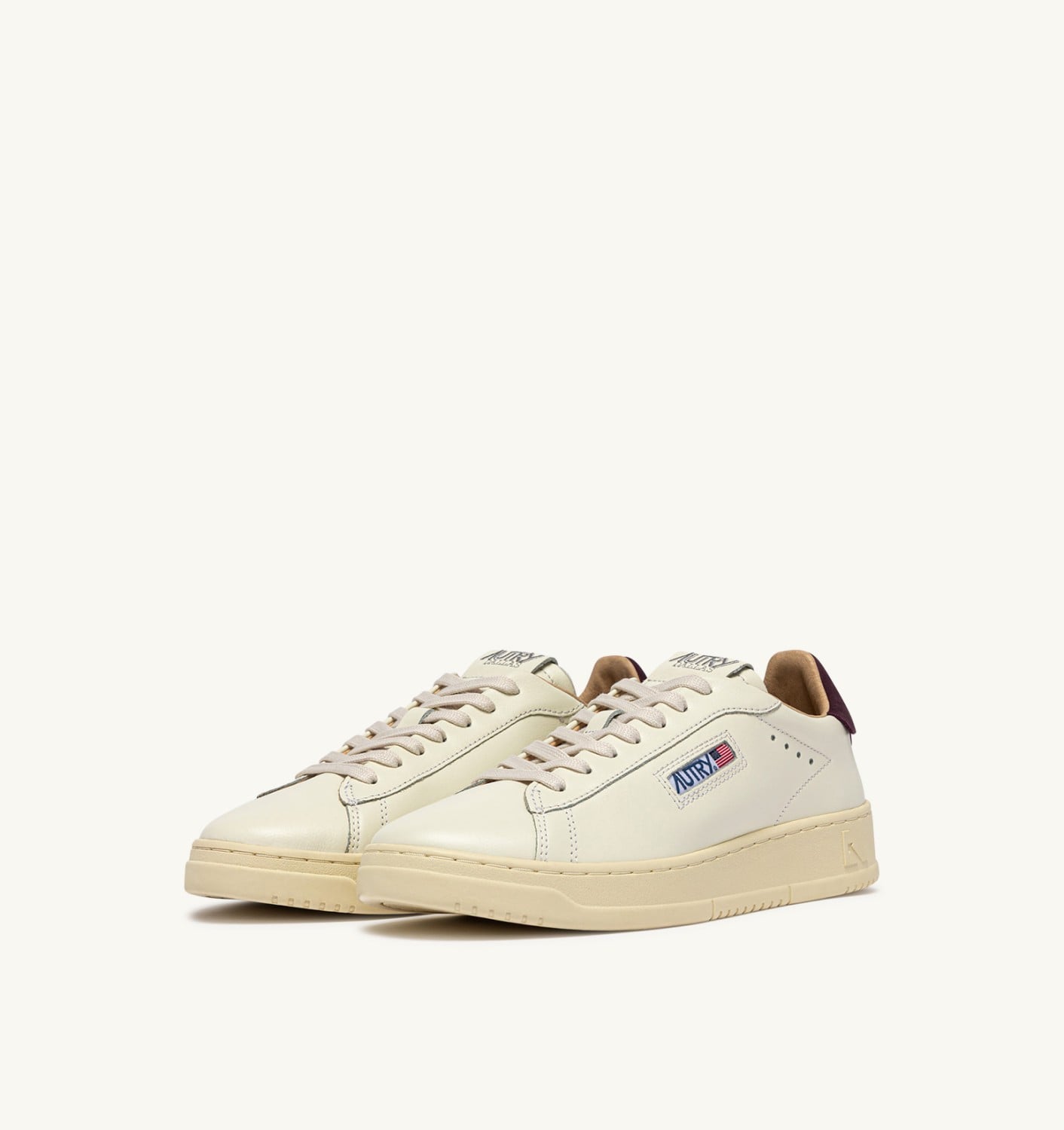 DALLAS LOW SNEAKERS IN MARSHMALLOW AND FIG LEATHER