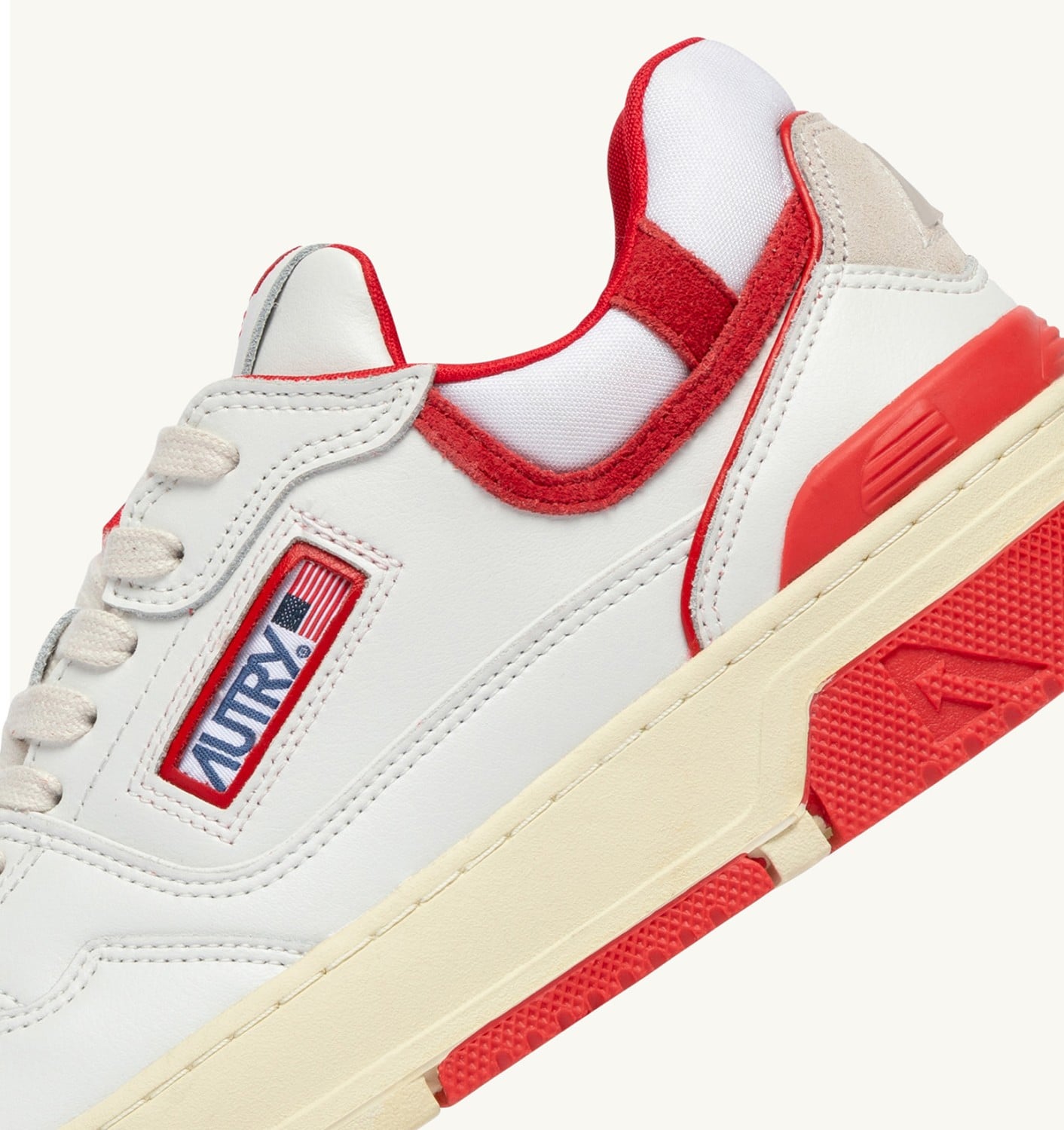 SNEAKERS CLC LOW IN WHITE AND VIRGIN RED LEATHER