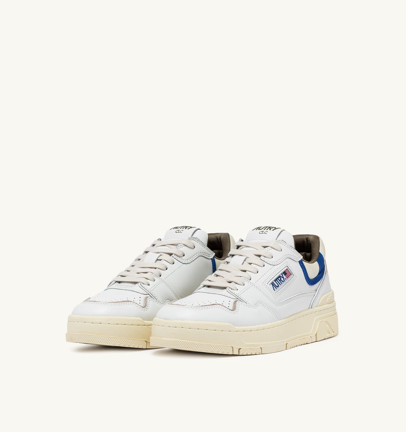 CLC LOW SNEAKERS IN WHITE LEATHER AND BLUE SUEDE