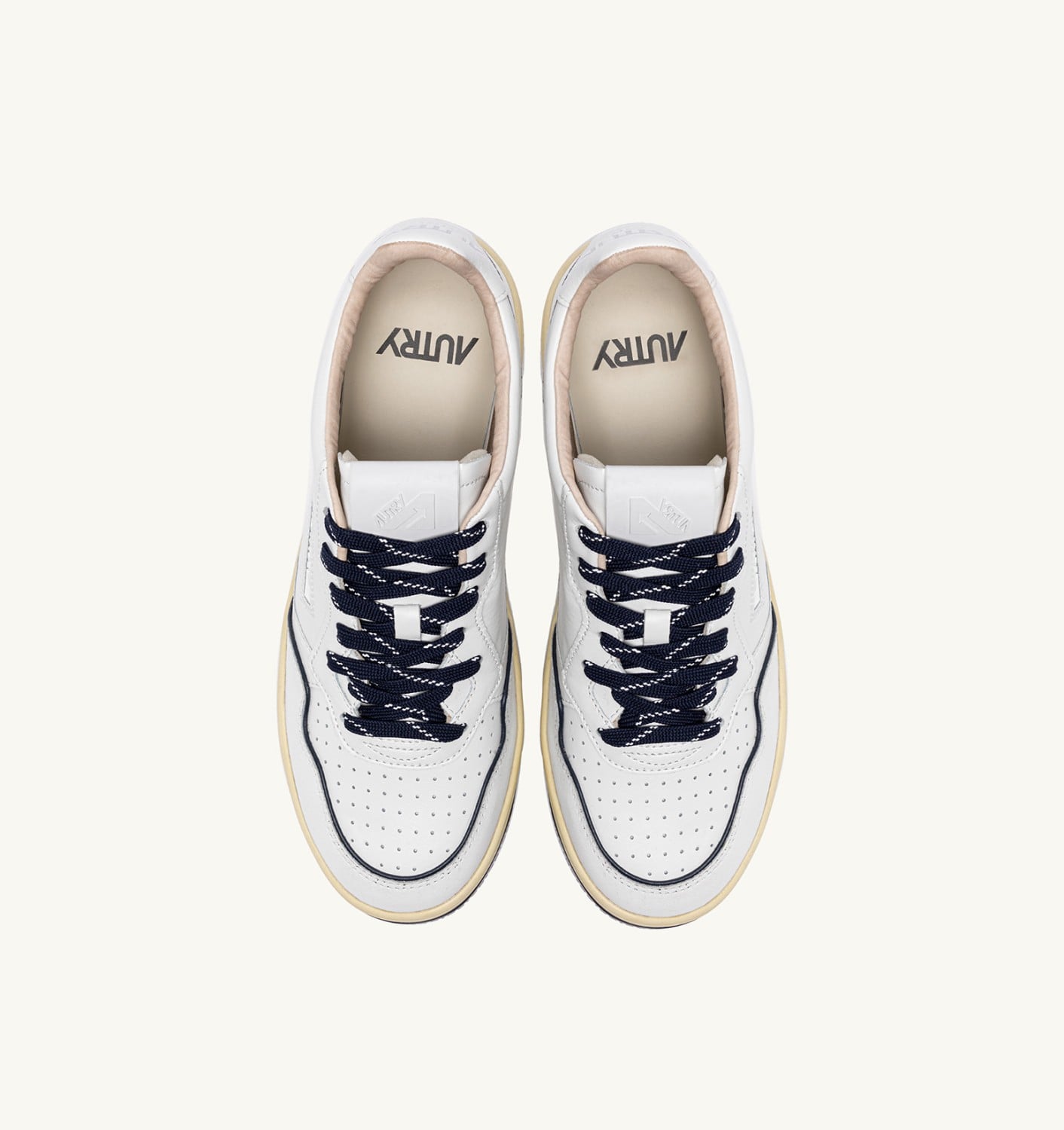 GOLF LOW SNEAKERS IN WHITE AND NAVY LEATHER