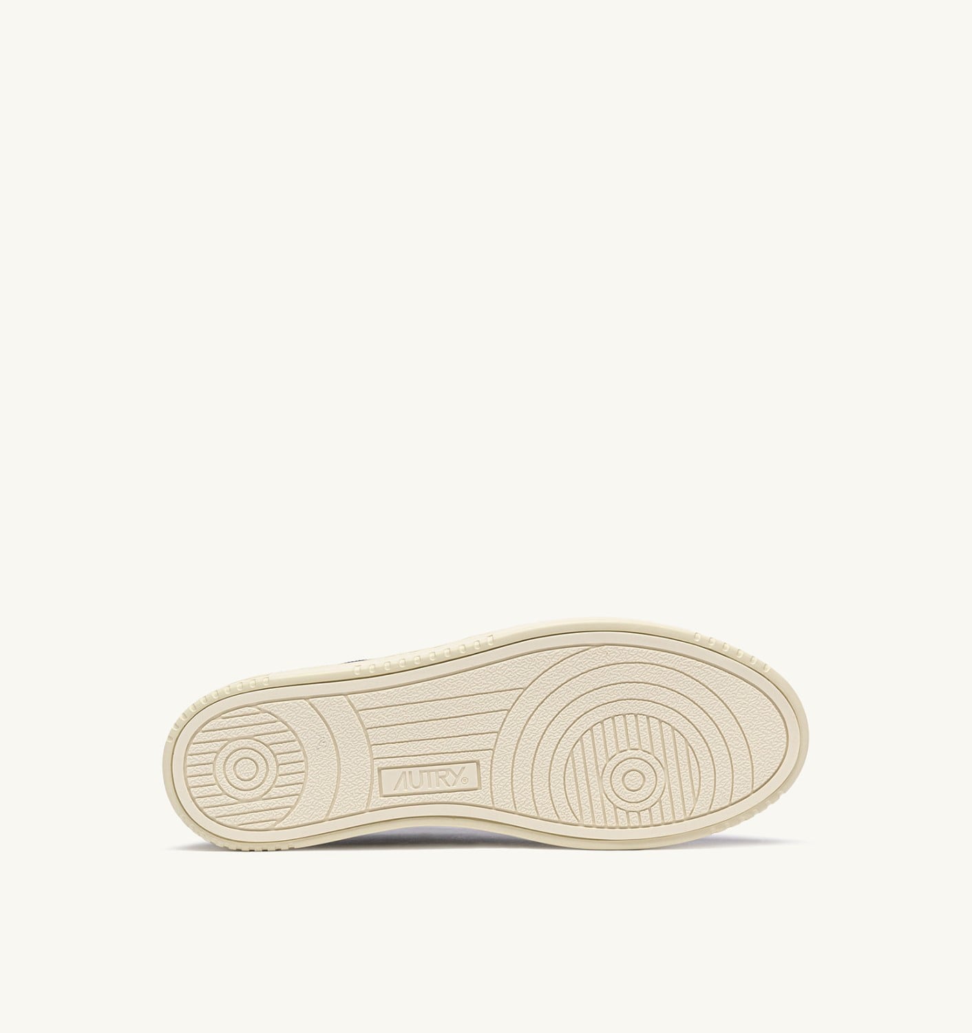 MEDALIST EASEKNIT LOW SNEAKERS IN SPACE BLUE KNIT