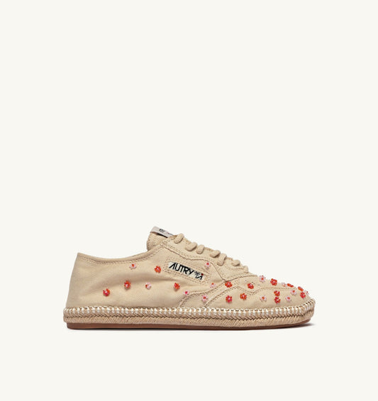 SANDY IN IVORY WHITE AND RED CANVAS WITH BEADS