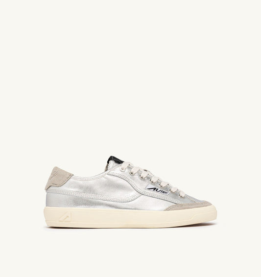 WINDSCAPE LOW SNEAKERS IN SILVER CANVAS