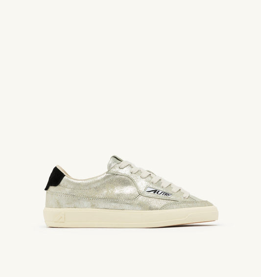 WINDSCAPE LOW SNEAKERS IN SILVER AND BLACK LAMINATED SUEDE