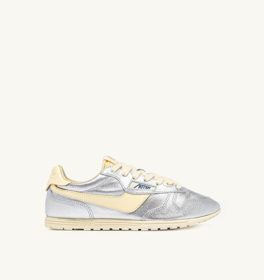 WINDSPIN SNEAKERS IN SILVER AND RUTABAGA SUEDE AND LEATHER