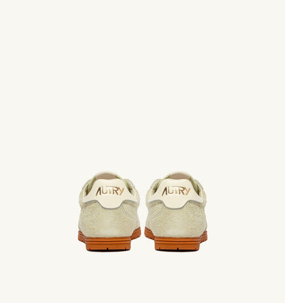SNEAKERS WINDSPIN IN BUTTER WHITE SUEDE