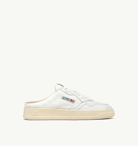 MEDALIST MULE SNEAKERS IN NAPA LEATHER COLOR WHITE