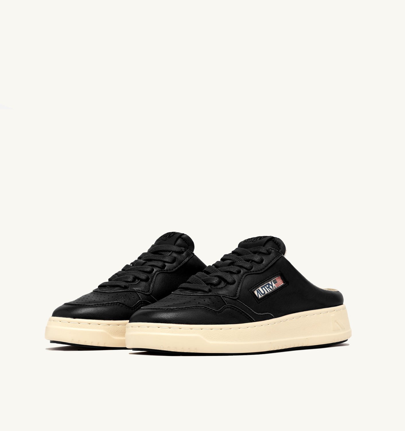 MEDALIST MULE SNEAKERS IN NAPA LEATHER COLOR BLACK