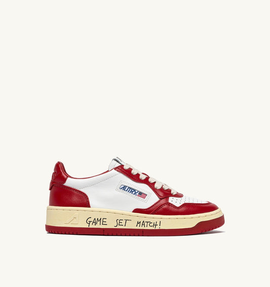 MEDALIST LOW SNEAKERS IN WHITE AND RED LEATHER WITH LETTERING