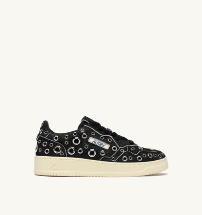 MEDALIST LOW SNEAKERS IN BLACK SUEDE WITH STUDS