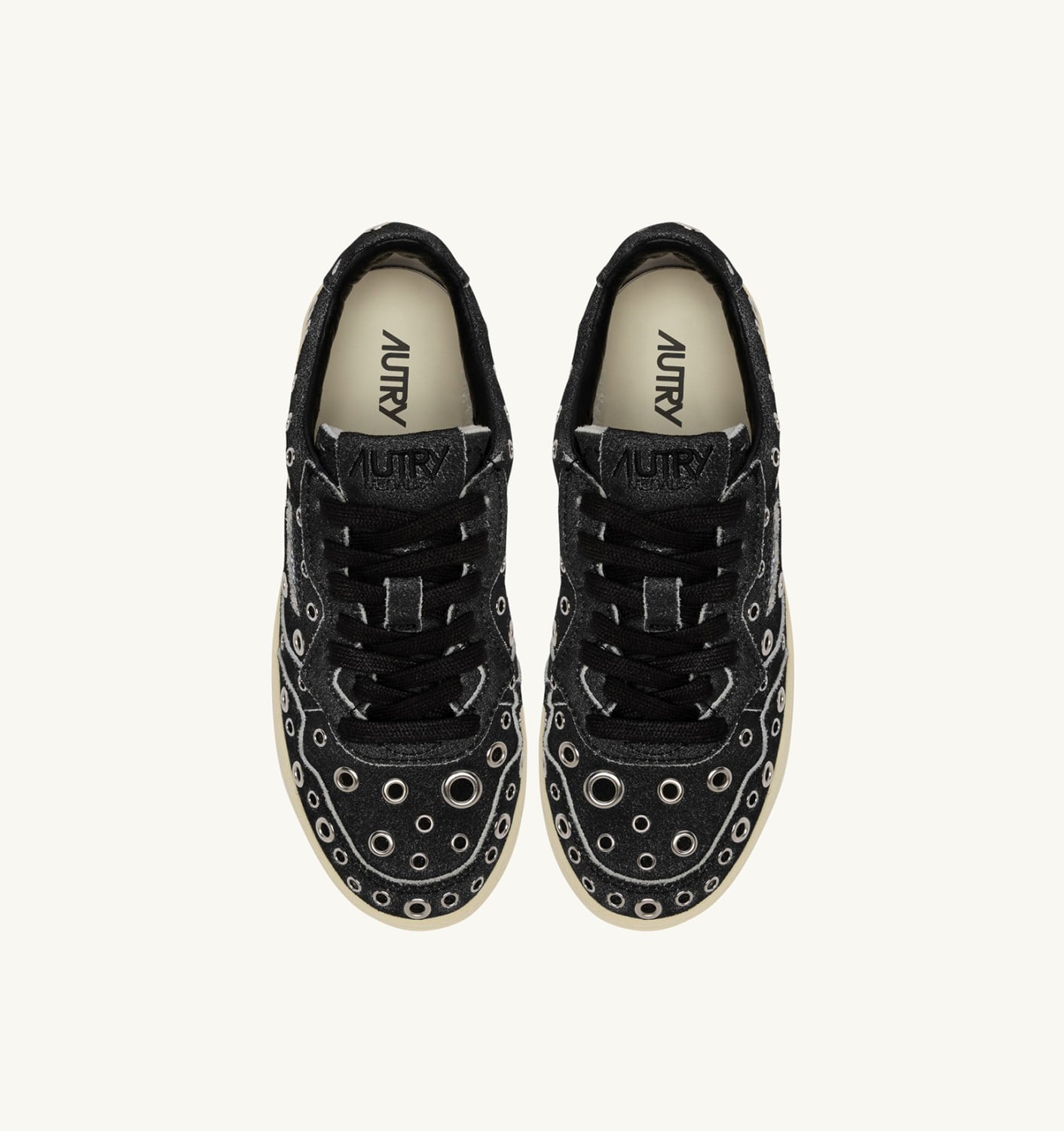 MEDALIST LOW SNEAKERS IN BLACK SUEDE WITH STUDS