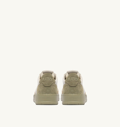 MEDALIST LOW TRICOLOR SNEAKERS IN SUEDE COLOR WHITE SAND AND GRAY GREEN