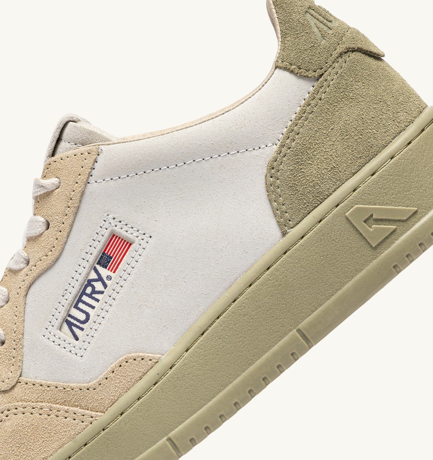 MEDALIST LOW TRICOLOR SNEAKERS IN SUEDE COLOR WHITE SAND AND GRAY GREEN