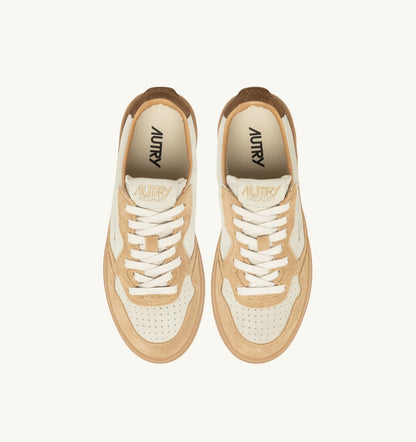 MEDALIST LOW TRICOLOR SNEAKERS IN SUEDE COLOR TUNDRA EGG AND PEANUT