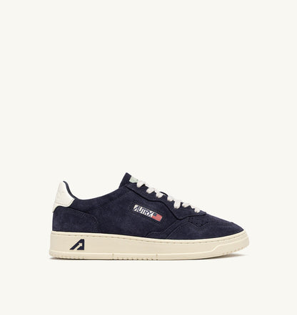 MEDALIST LOW SNEAKERS IN SPACE AND WHITE SUEDE